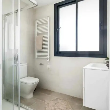 Fantastic Townhouse Near The * Malaga