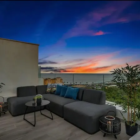 Fantastic Townhouse Near The