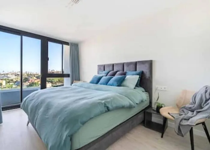 Holiday home Fantastic Townhouse Near The Malaga