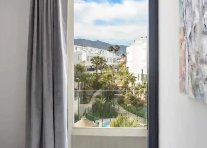 Fantastic Townhouse Near The Malaga