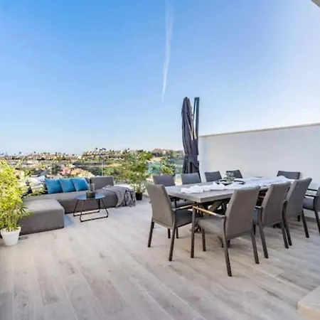 Fantastic Townhouse Near The Casa de Férias