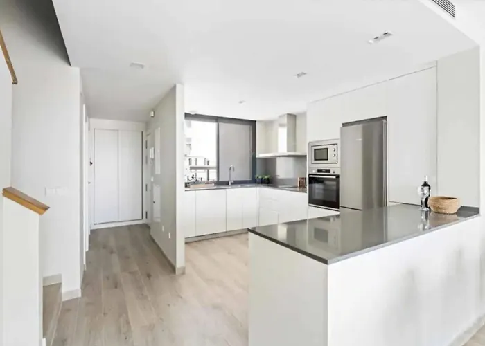 Fantastic Townhouse Near The 別荘